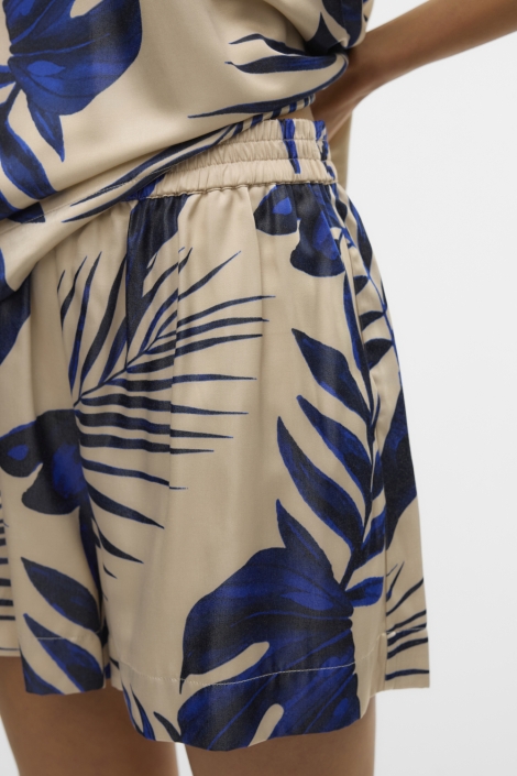Vero Moda vmvina hw shorts wvn ga